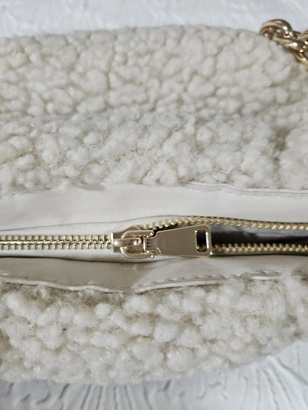 H & M Cozy Cream Sherpa Chain-Handle Shoulder Bag
